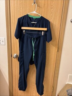 Carhartt Navy Top with Green Neck Trim